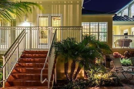 Grand Marina Suites Stock Island Yacht Club Key West Exterior foto