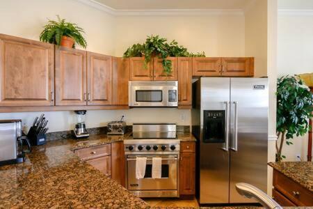 Grand Marina Suites Stock Island Yacht Club Key West Exterior foto